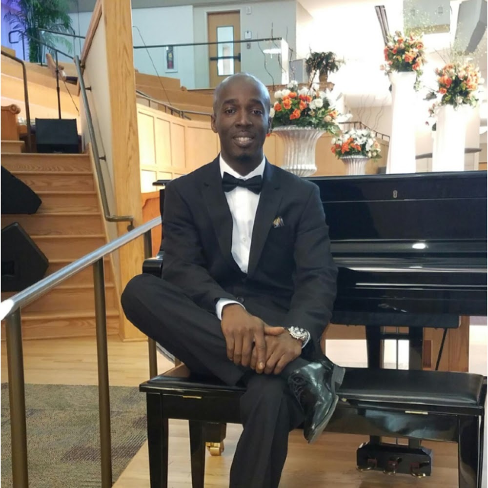 Meet your Posher, Khaleef